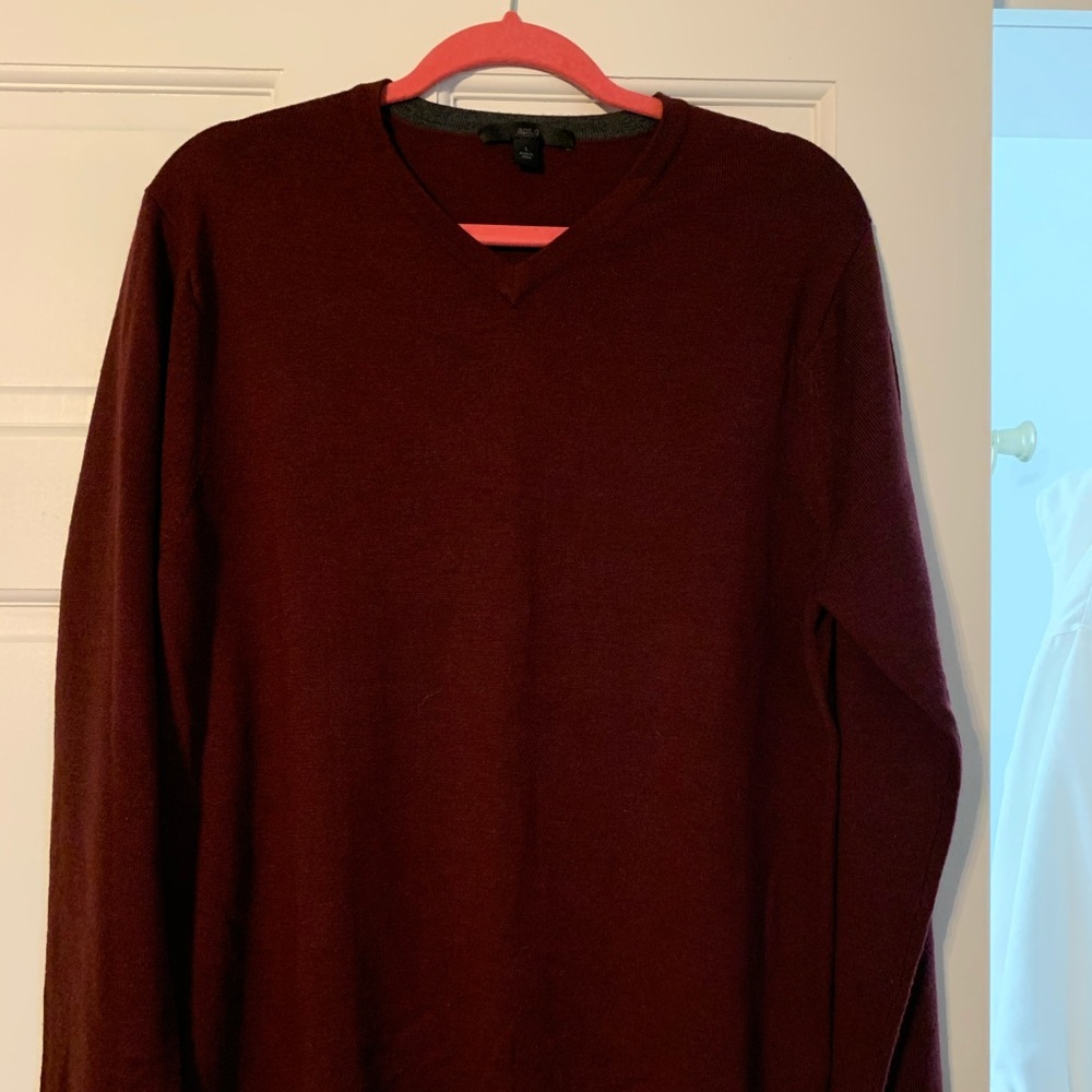 Men’s sweater